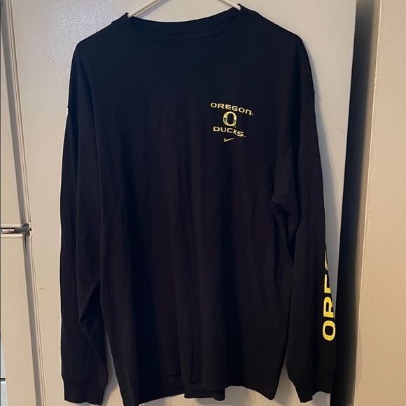 Nike Other - Nike Large Loose Fit Black Oregon Ducks Long Sleeve Tee